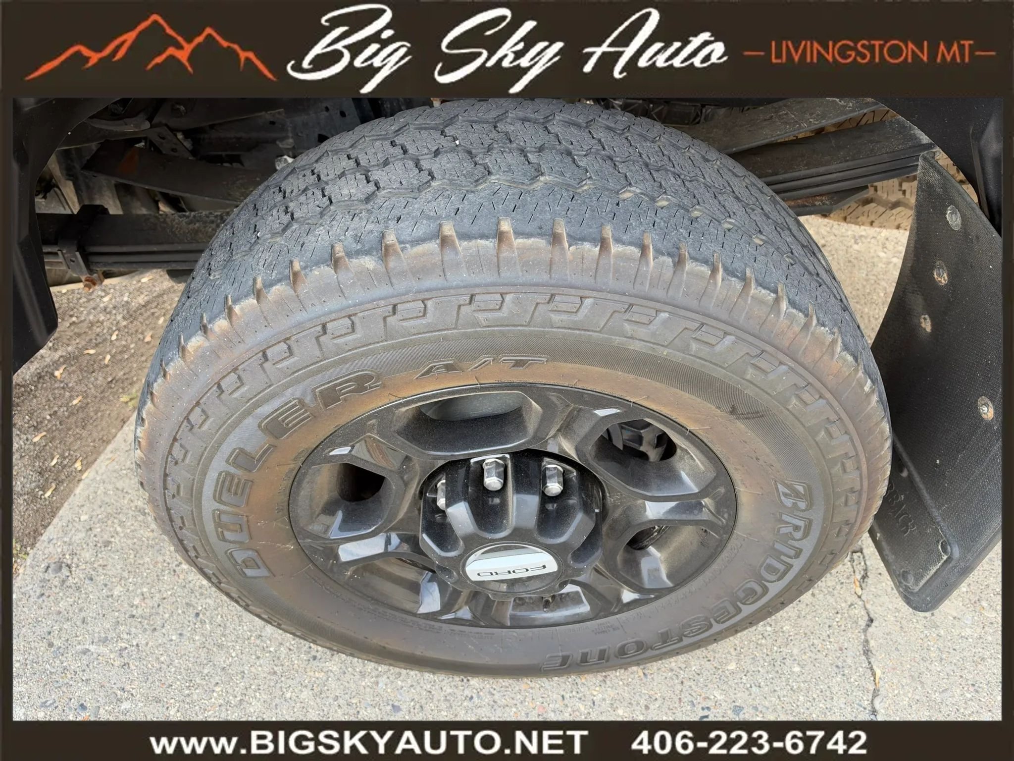 Used 2023 Ford F350 XLT w/ XLT Premium Package AWD/4WD image 10