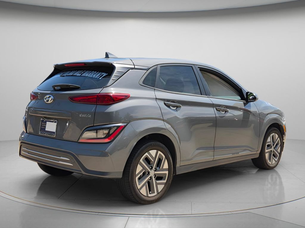 Used 2023 Hyundai Kona SEL FWD image 7
