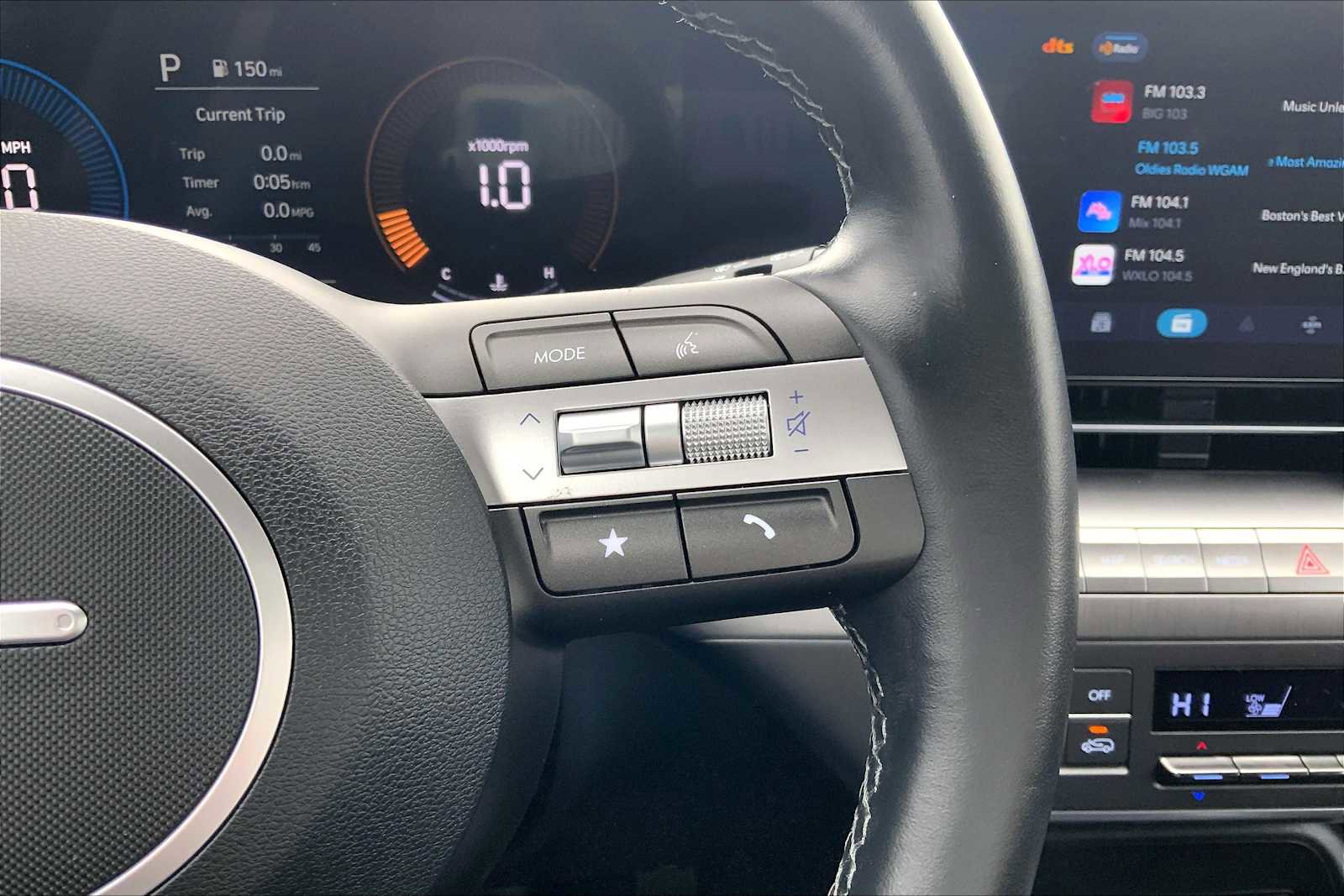 Used 2024 Hyundai Kona SEL FWD image 23