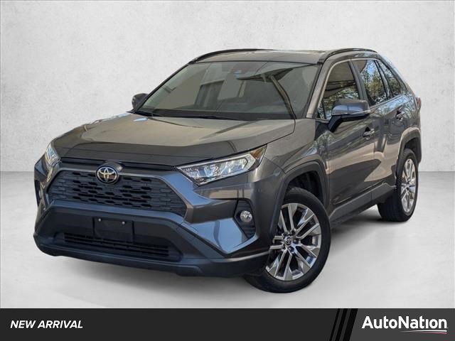 Used 2020 Toyota RAV4 XLE Premium video 1