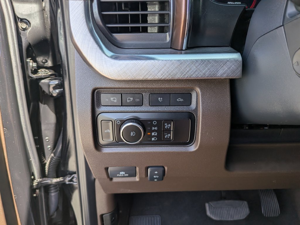 Certified 2024 Ford F350 King Ranch AWD/4WD image 35