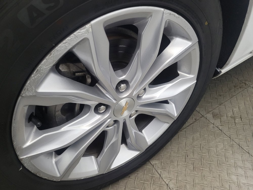 Used 2023 Chevrolet Malibu LT w/ Driver Confidence Package image 31