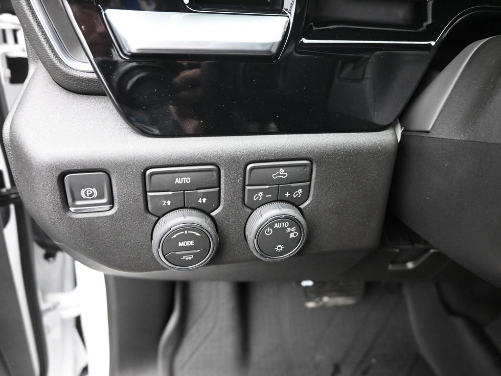 New 2026 Chevrolet Silverado 1500 LT w/ All Star Edition Plus image 14
