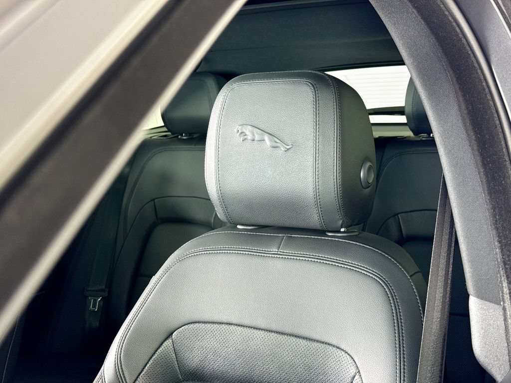 Certified 2023 Jaguar F-PACE S AWD/4WD image 25