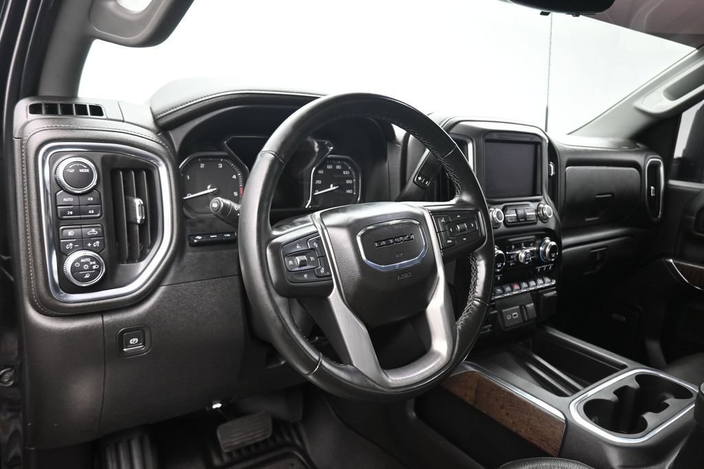 Used 2023 GMC Sierra 2500 Denali w/ Denali Black Diamond Edition AWD/4WD image 14