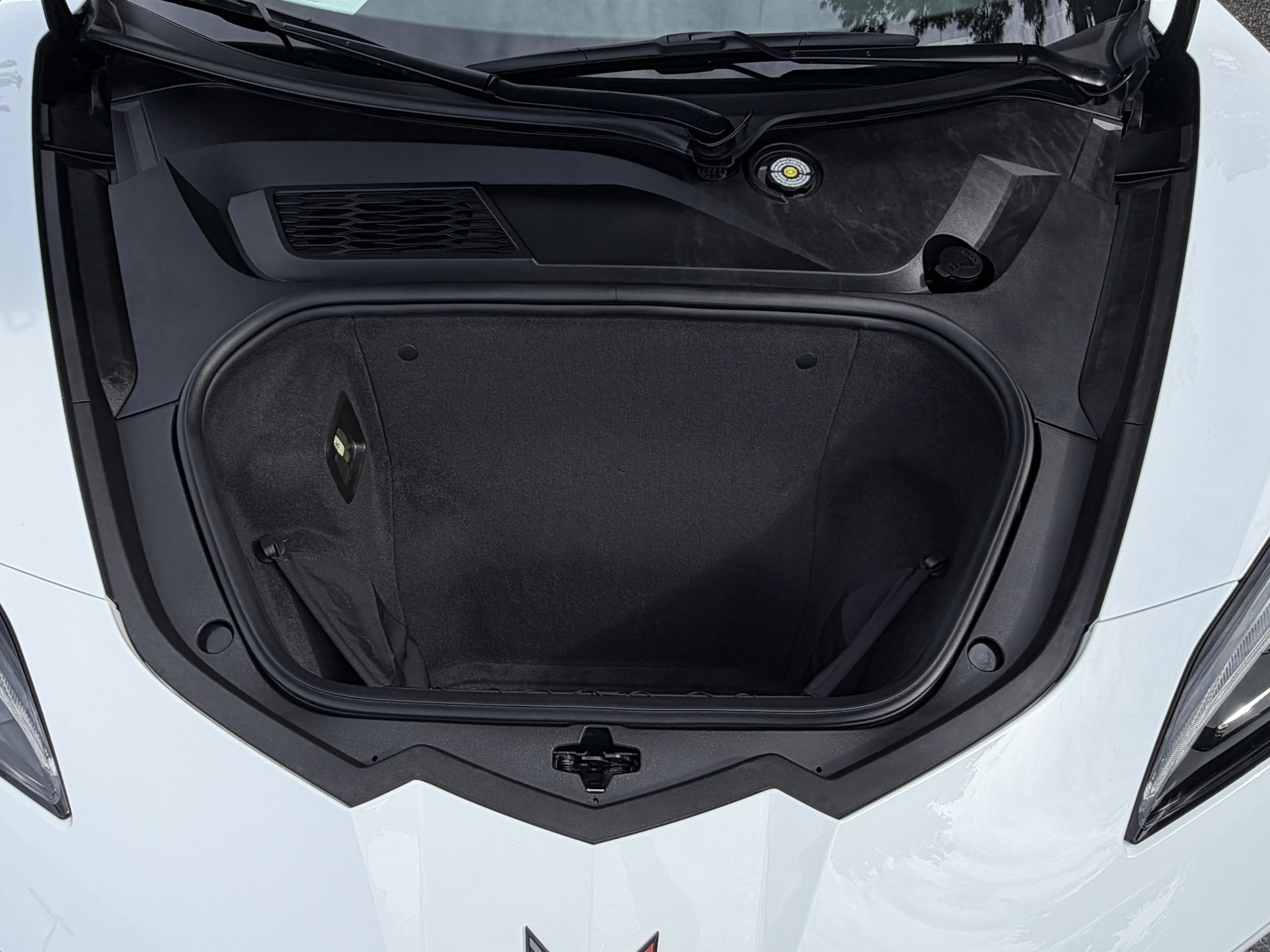 Used 2022 Chevrolet Corvette Stingray Premium Conv w/ Z51 Performance Package RWD image 32