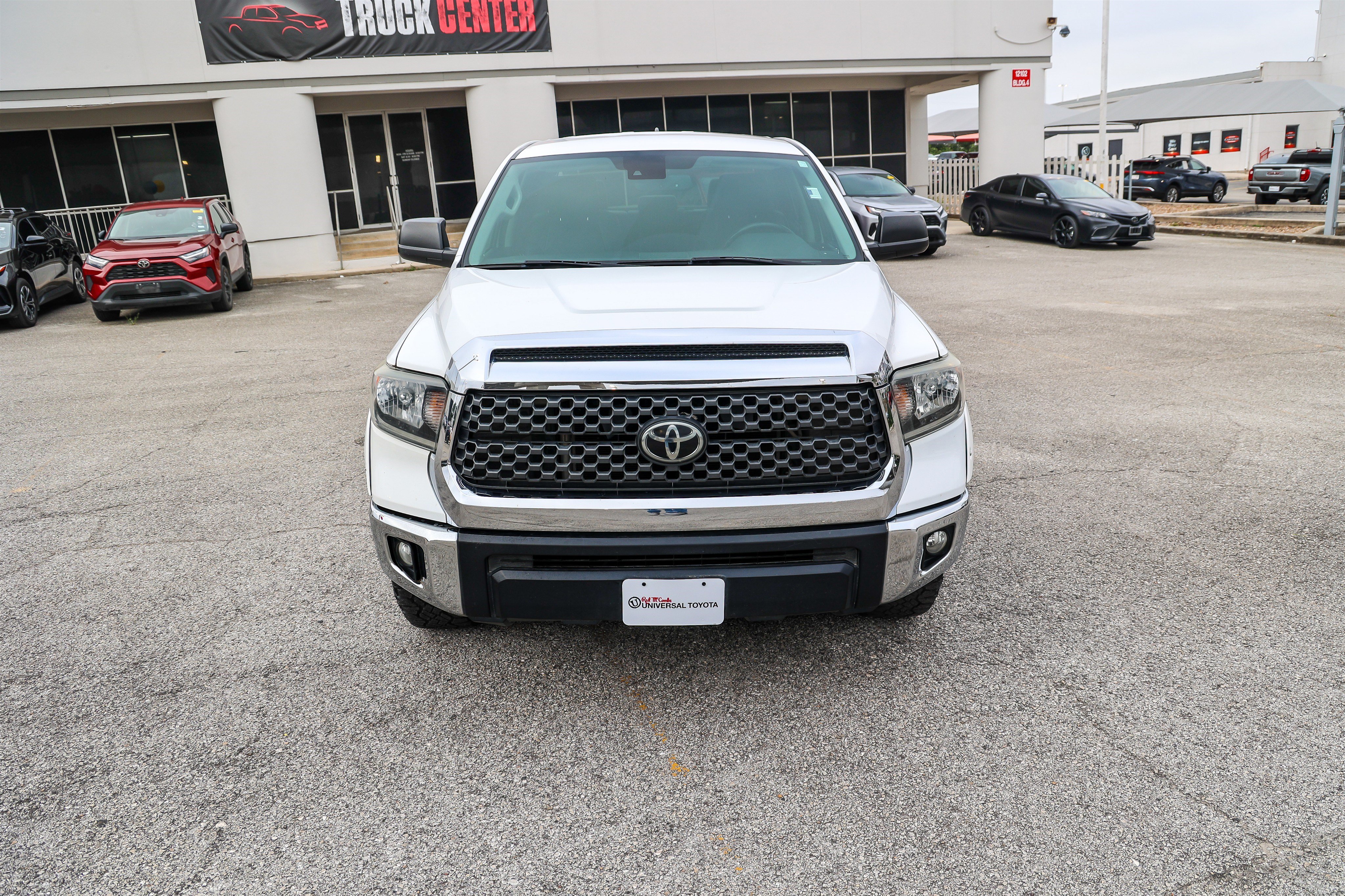 Used 2021 Toyota Tundra SR5 w/ SR5 Leather Package RWD image 4