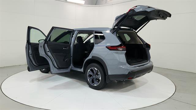 New 2026 Nissan Rogue SV image 30