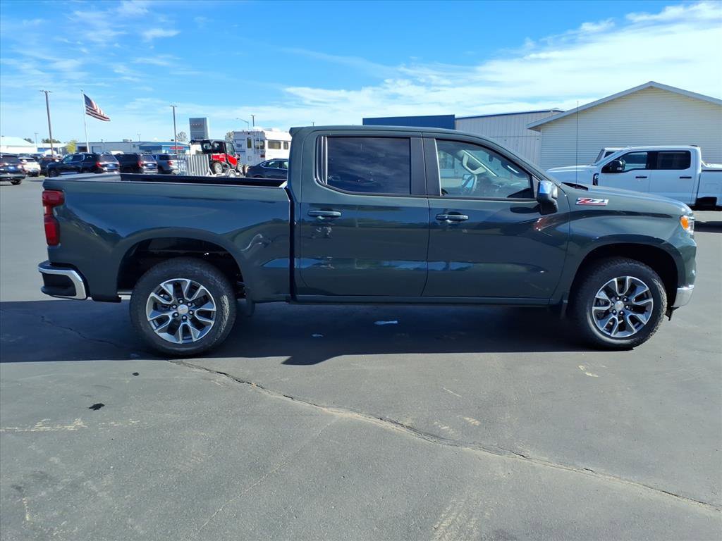 New 2026 Chevrolet Silverado 1500 LT w/ Z71 Off-Road Package image 7