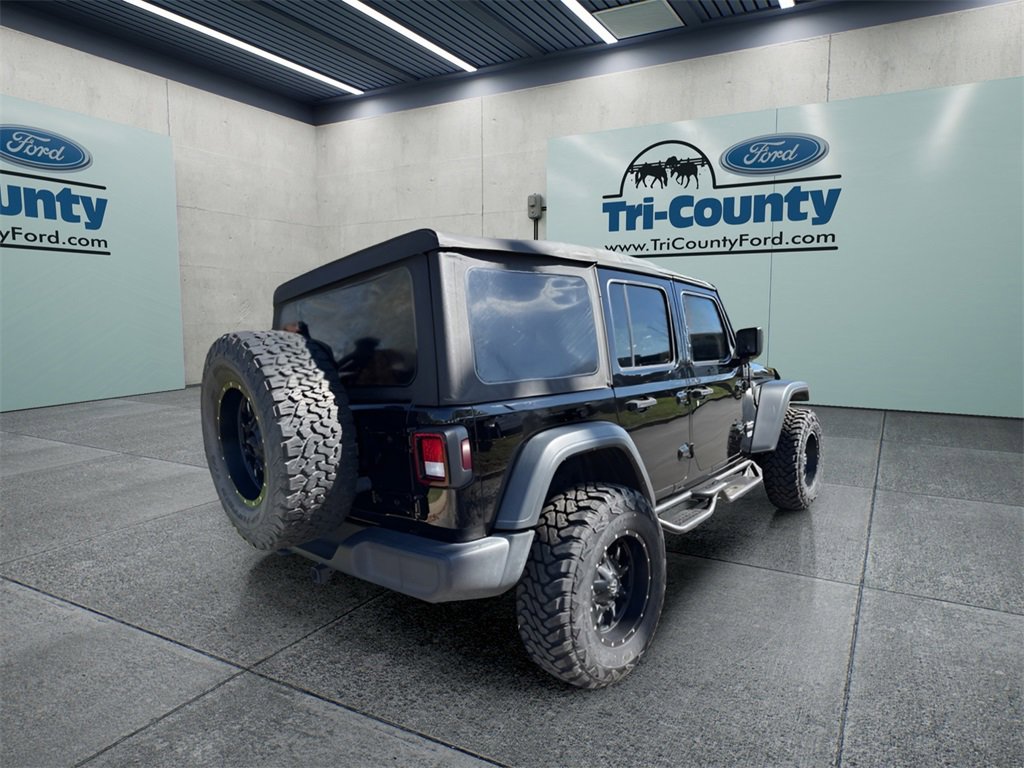 Used 2018 Jeep Wrangler Unlimited Sport image 7