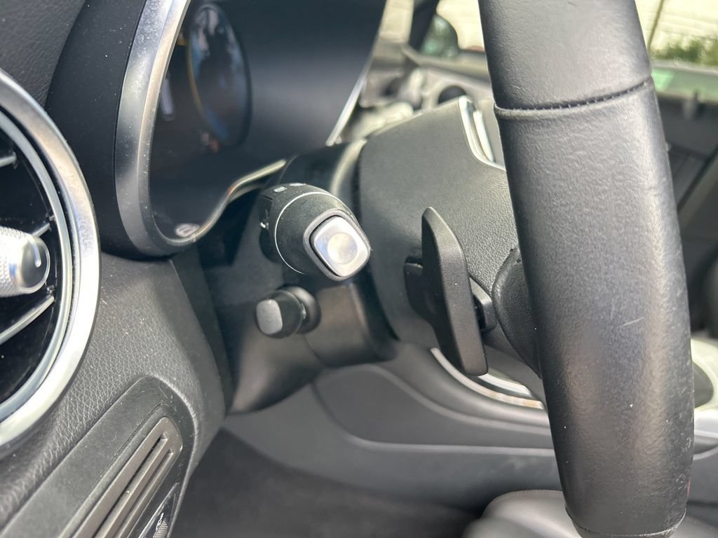 Used 2022 Mercedes-Benz GLC 300 image 37