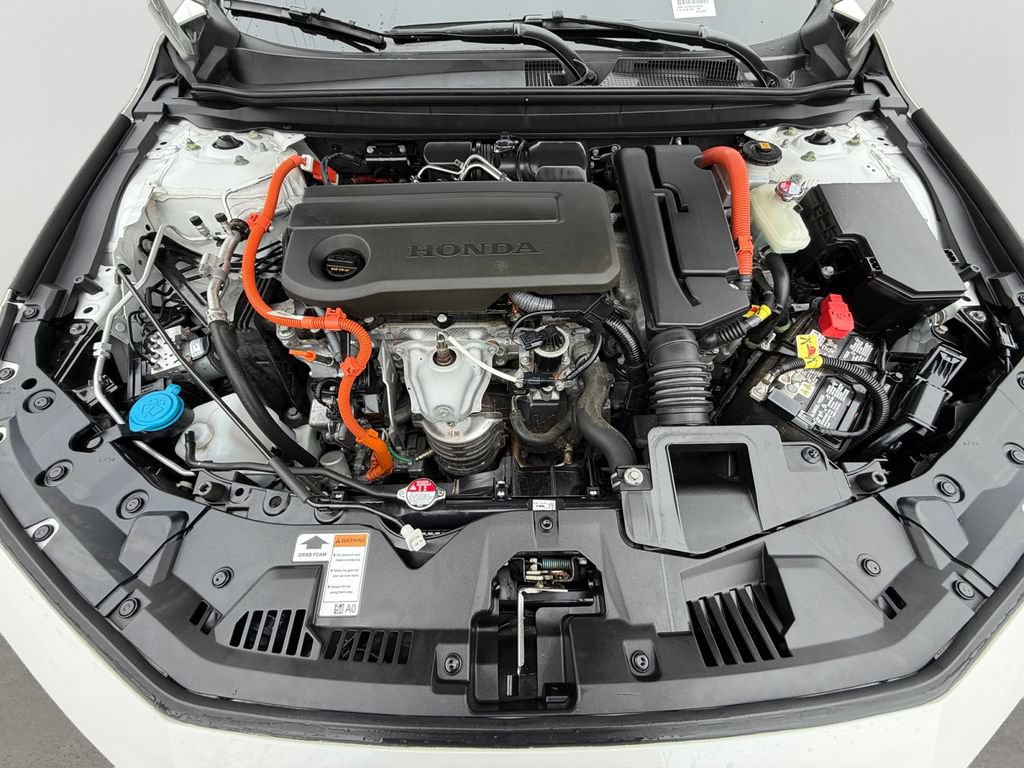 Used 2025 Honda Accord Sport image 9