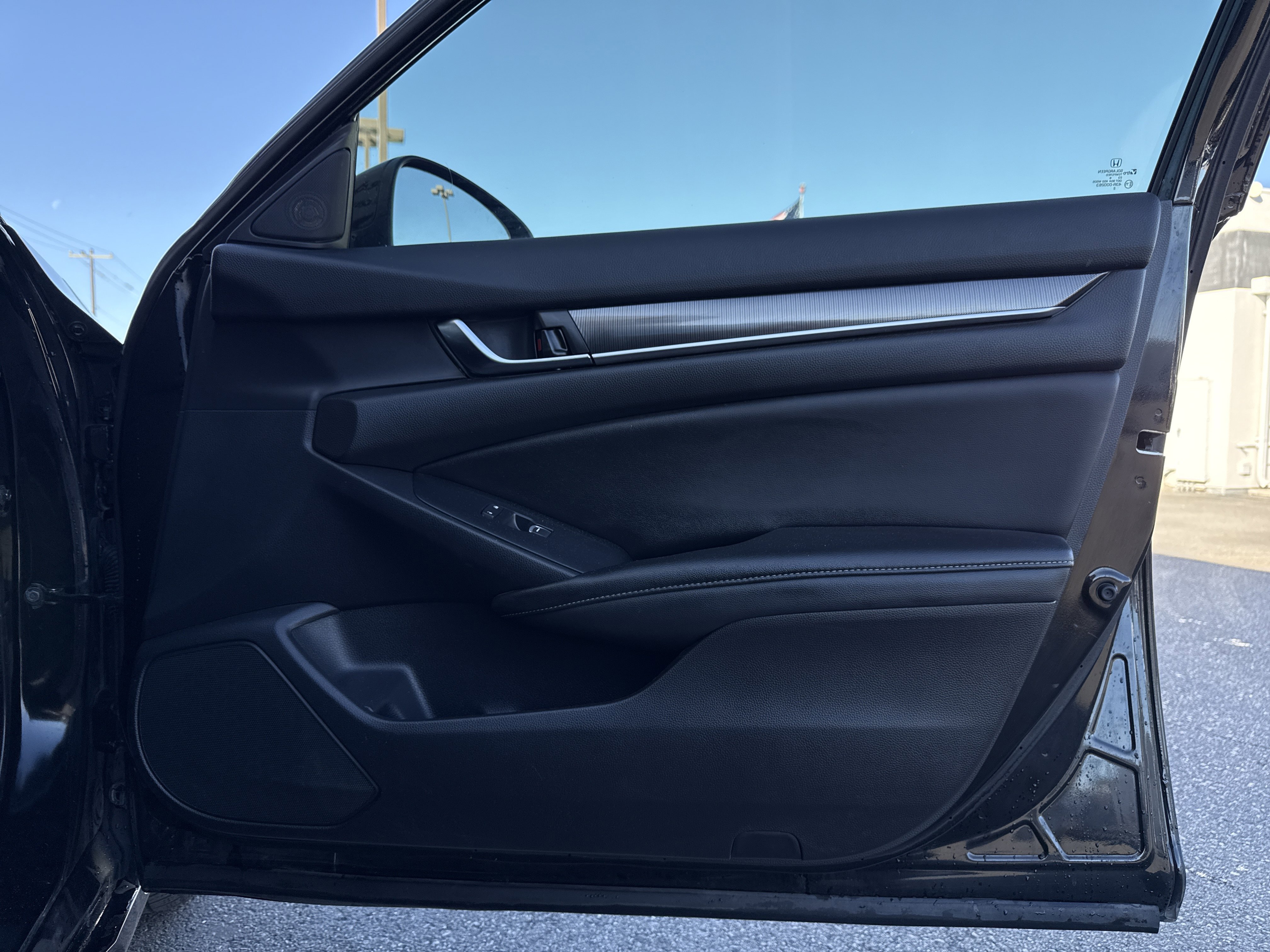 Used 2019 Honda Accord Sport image 30