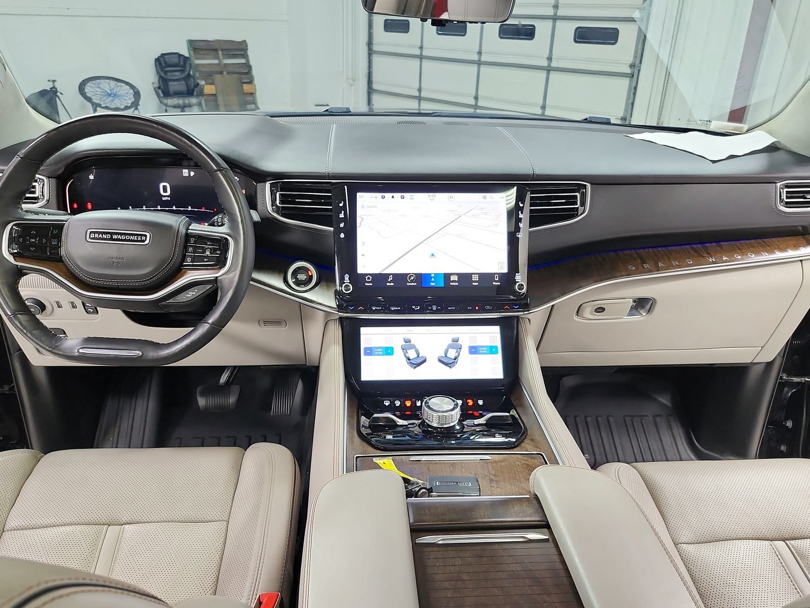 Used 2023 Jeep Grand Wagoneer L Series II AWD/4WD image 25