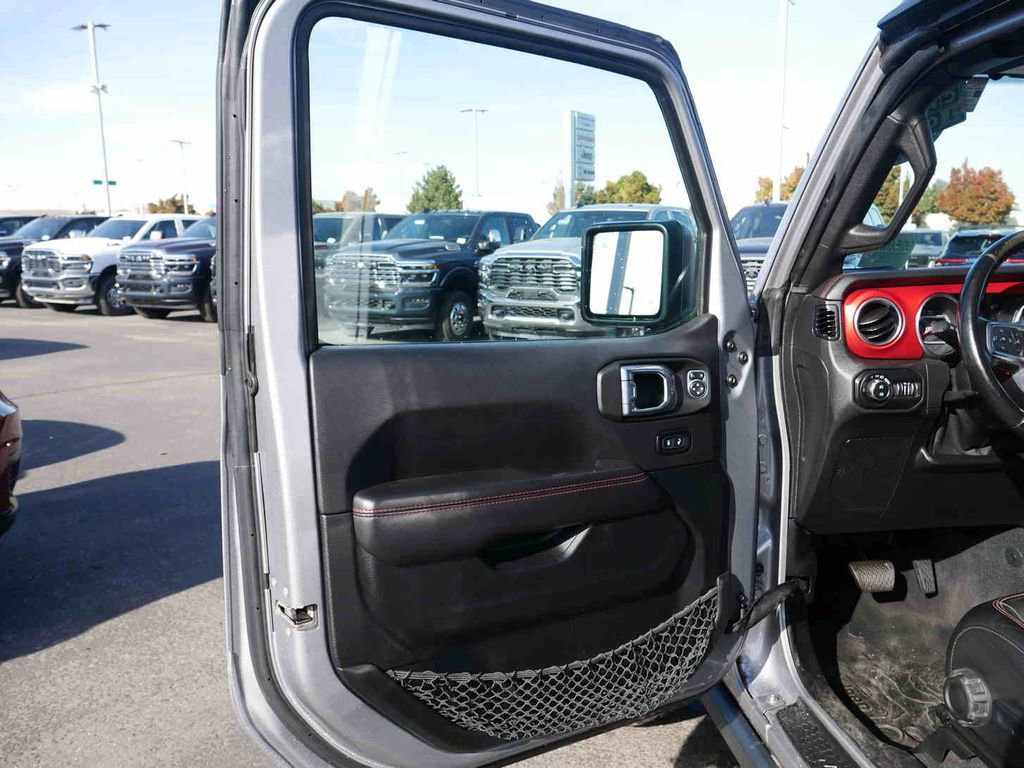 Used 2021 Jeep Wrangler Unlimited Rubicon image 32