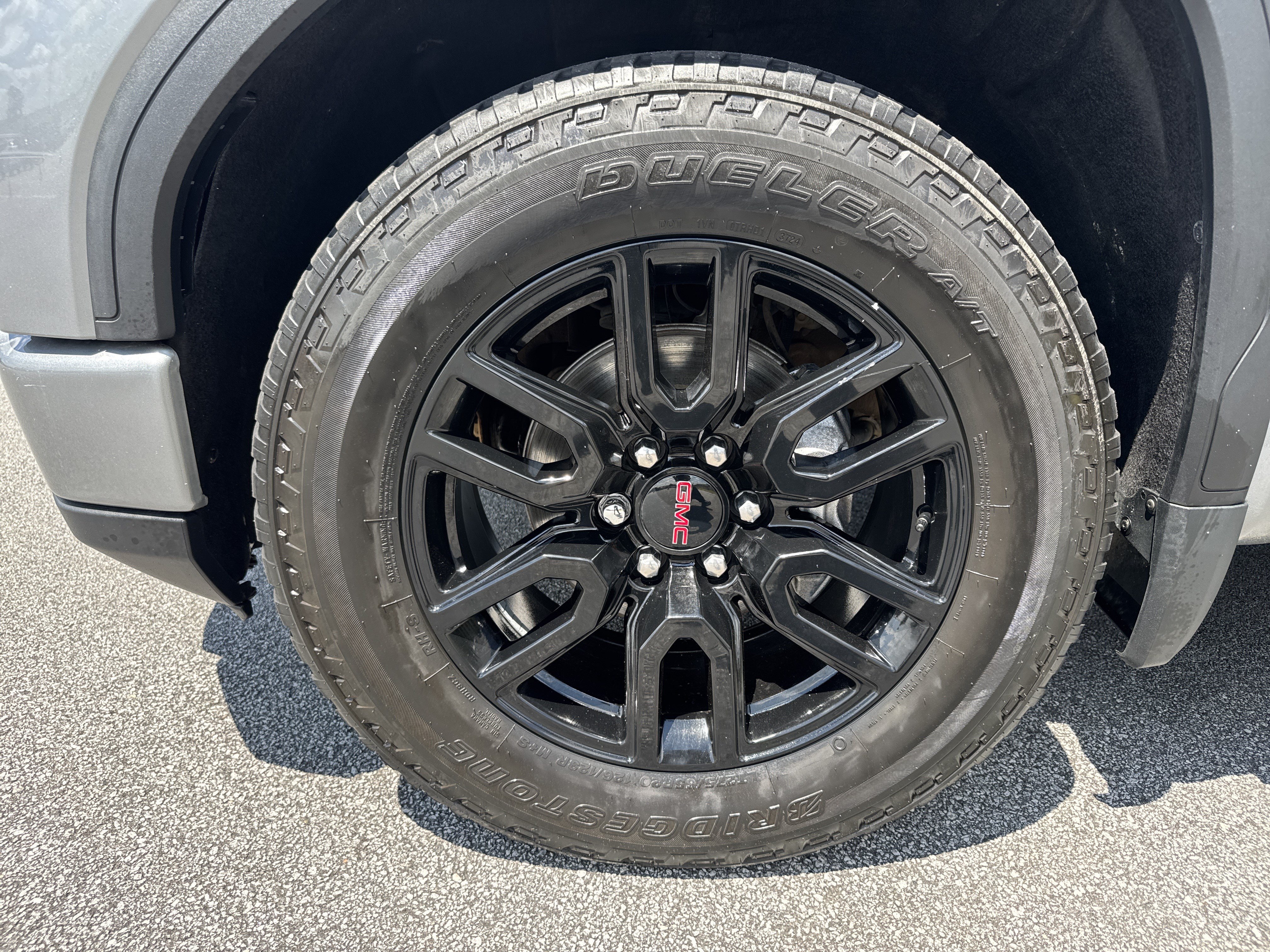 Used 2024 GMC Sierra 1500 Elevation AWD/4WD image 13