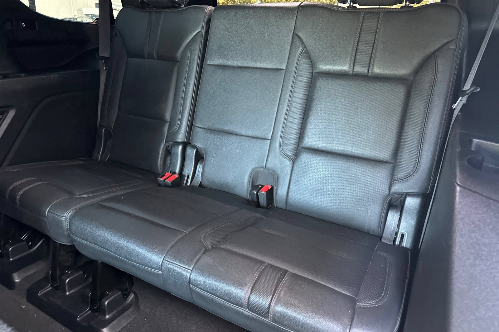 Used 2022 Chevrolet Tahoe RST RWD image 15