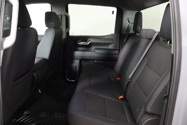 Used 2024 Chevrolet Silverado 1500 LT AWD/4WD image 14