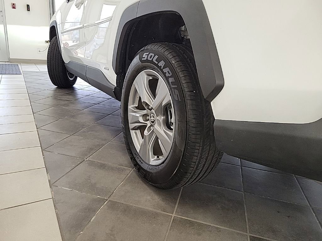 Used 2024 Toyota RAV4 LE image 17