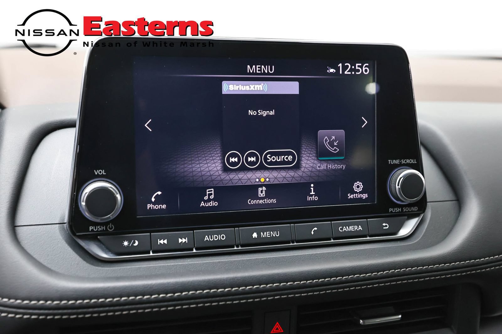 Used 2023 Nissan Rogue SV AWD/4WD image 18
