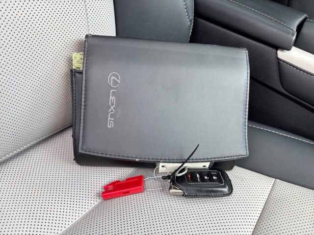 Used 2022 Lexus RX 350 AWD w/ Special Edition image 35