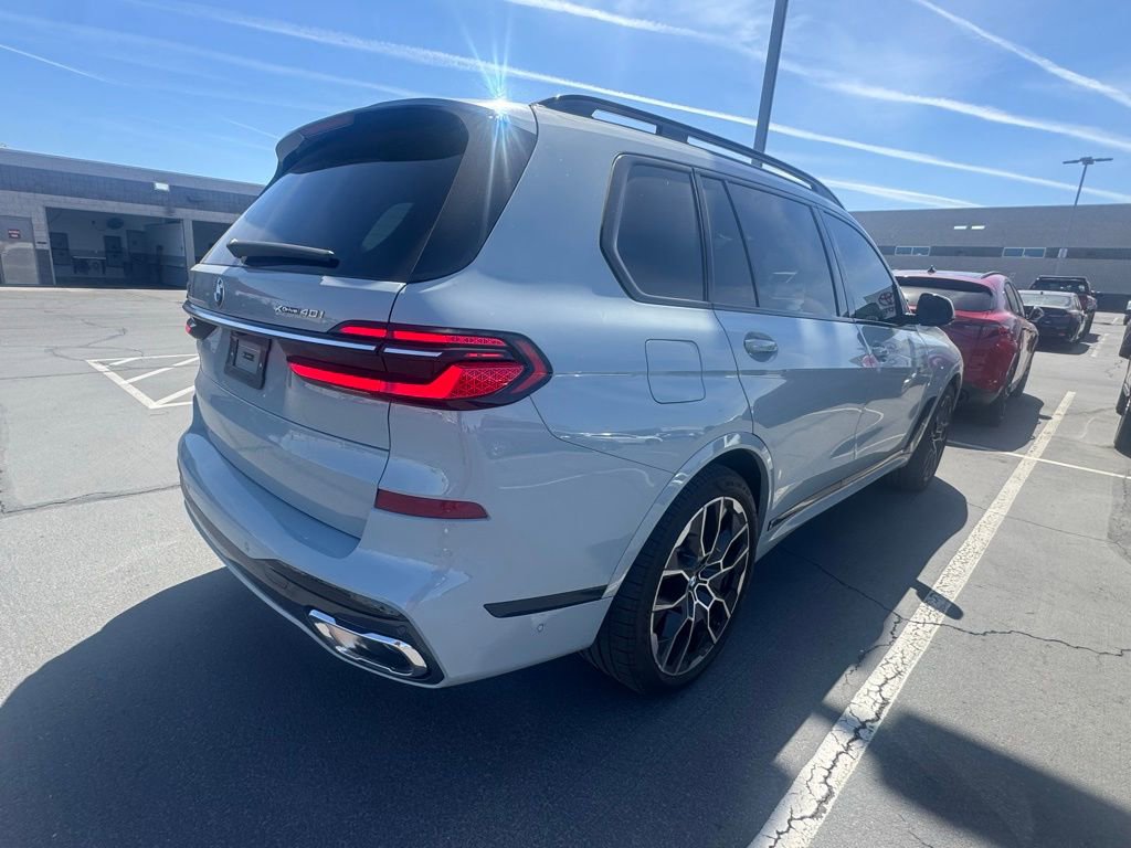 Used 2026 BMW X7 xDrive40i w/ M Sport Package AWD/4WD image 7
