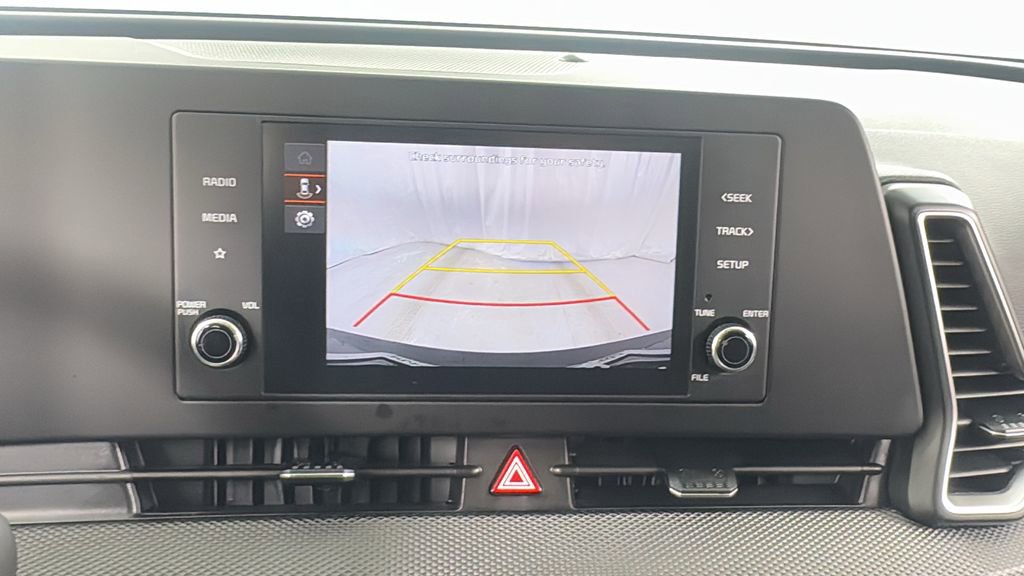Used 2024 Kia Sportage LX image 25