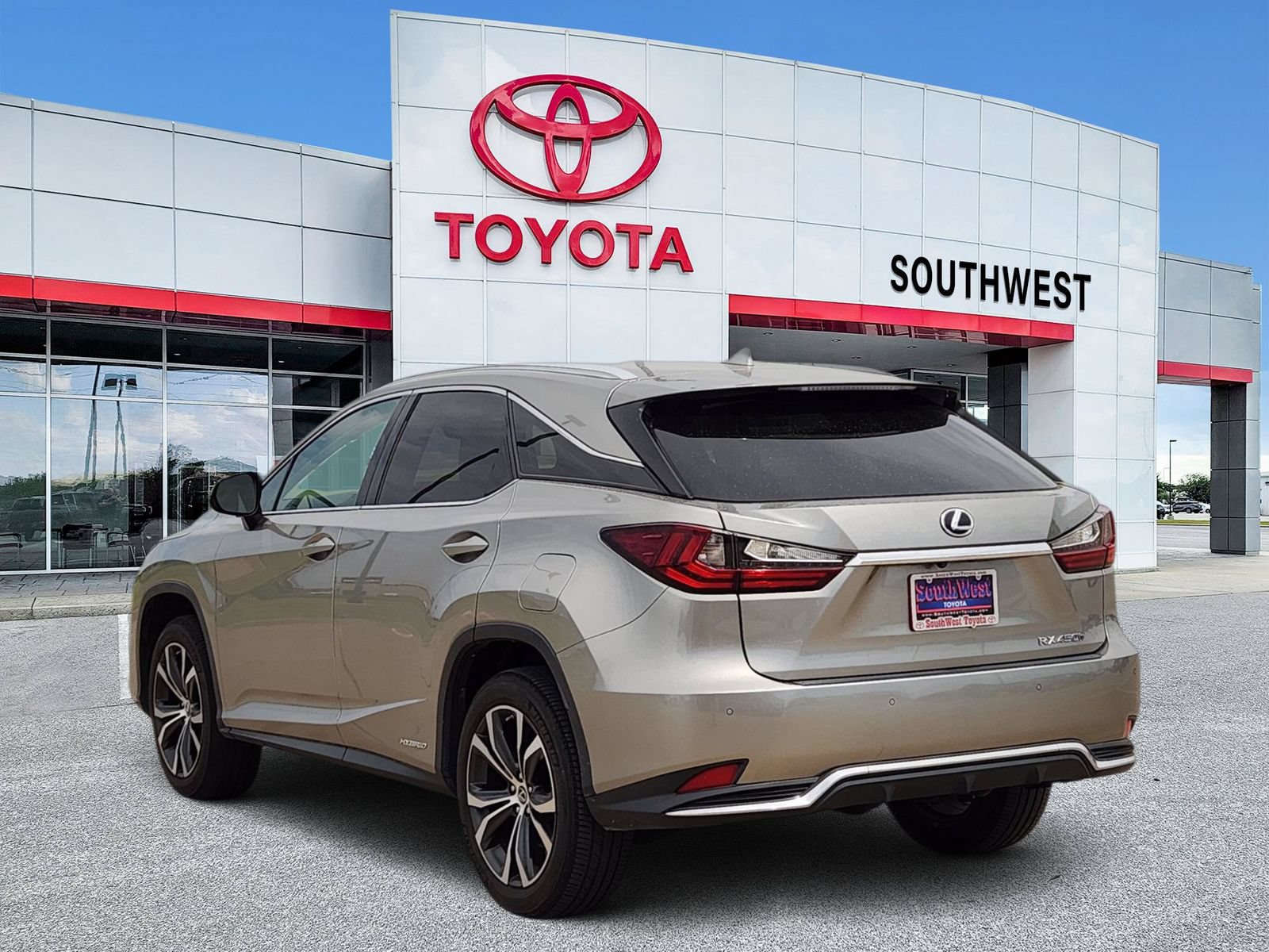 Used 2020 Lexus RX 450h AWD w/ Premium Package image 4