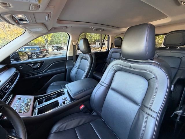 Used 2022 Lincoln Aviator Reserve image 12