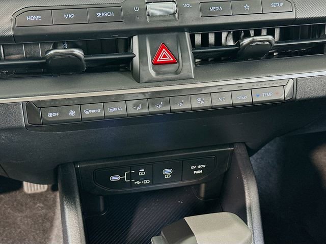 Used 2025 Kia K4 LX image 20