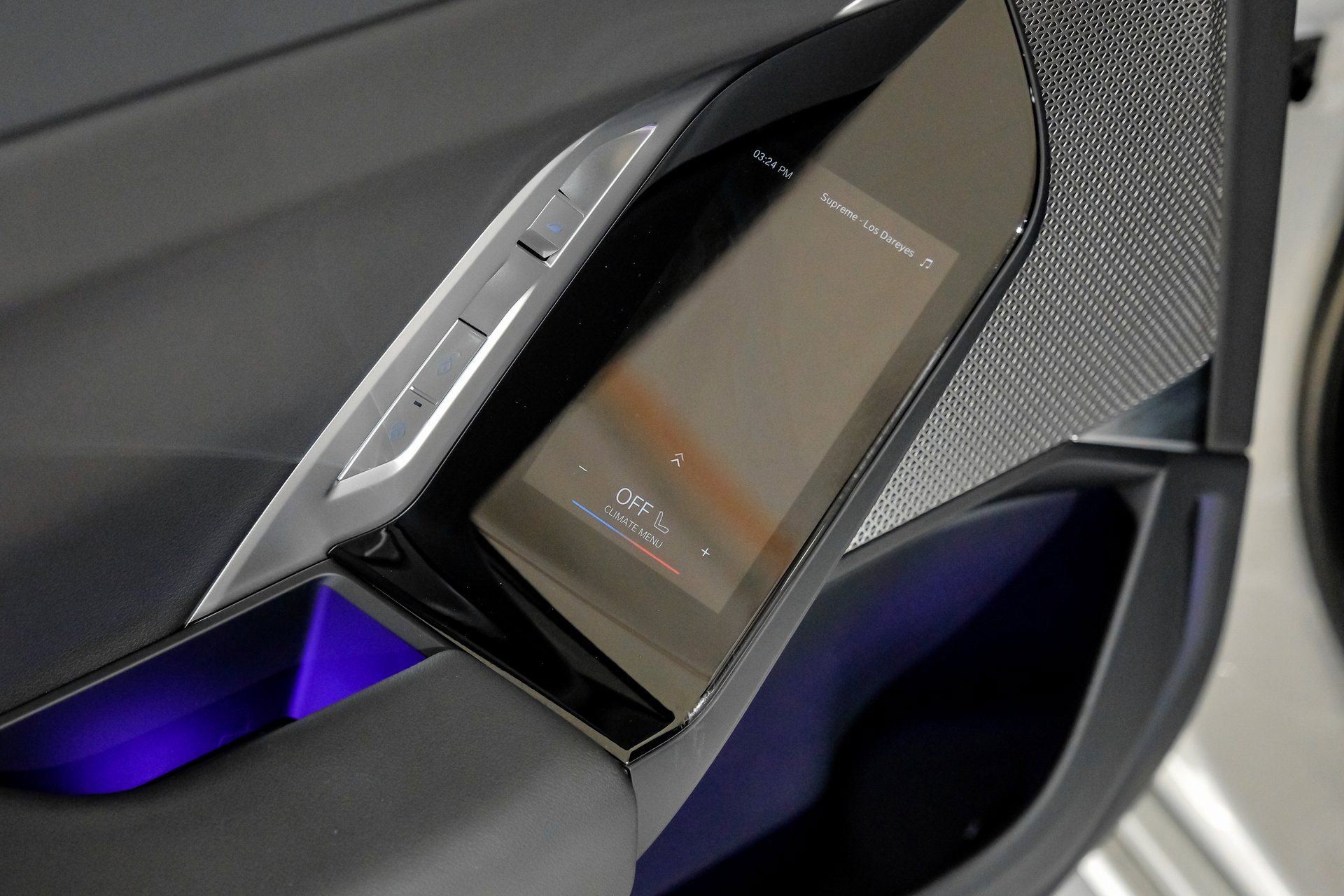 Used 2024 BMW 740i w/ Premium Package 2 image 55