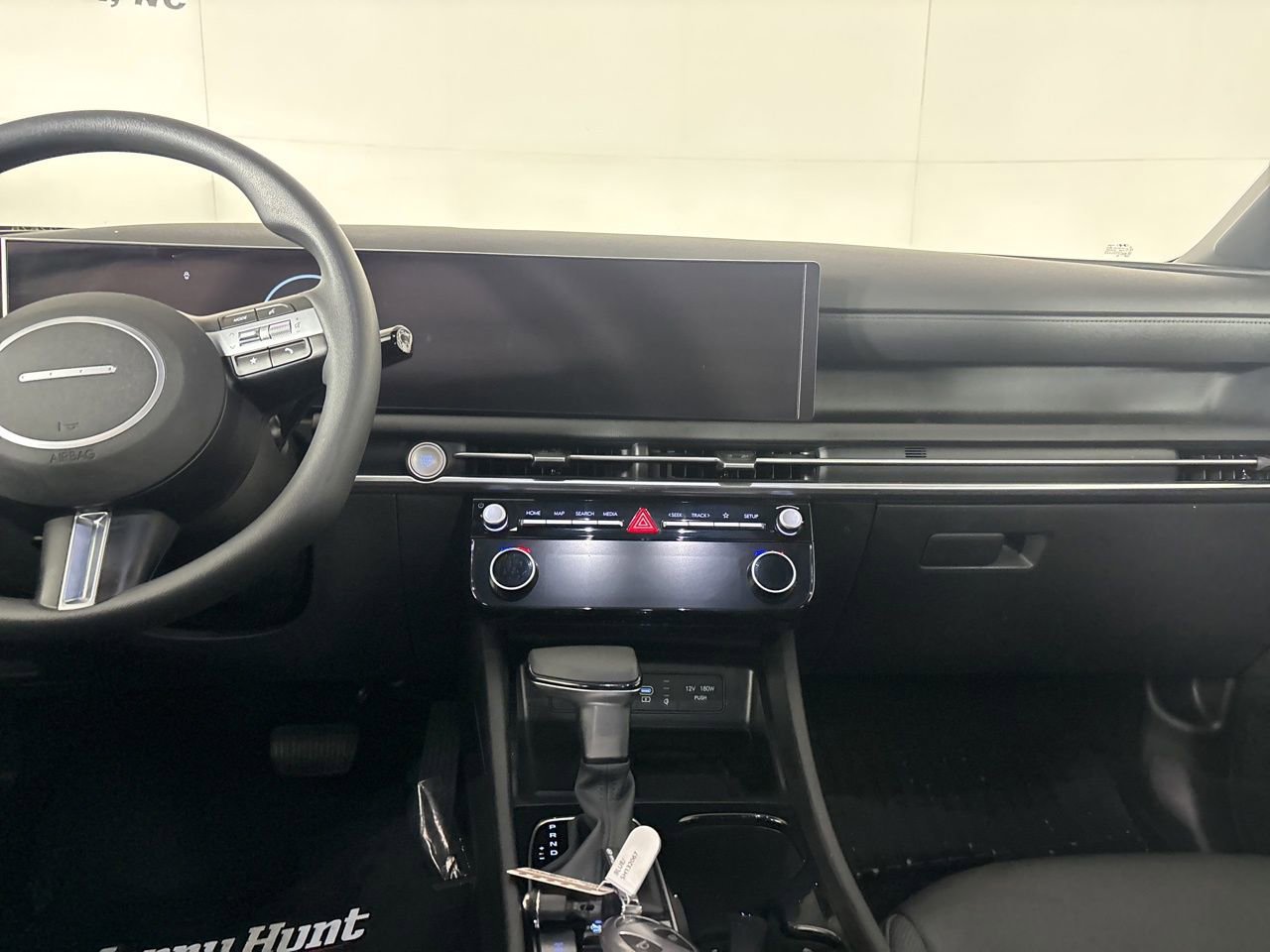 Used 2025 Hyundai Santa Cruz SEL image 21