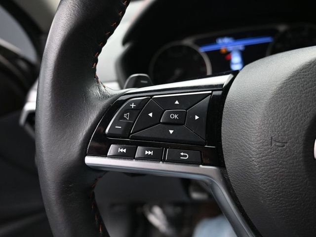 Used 2025 Nissan Altima 2.5 SR image 15