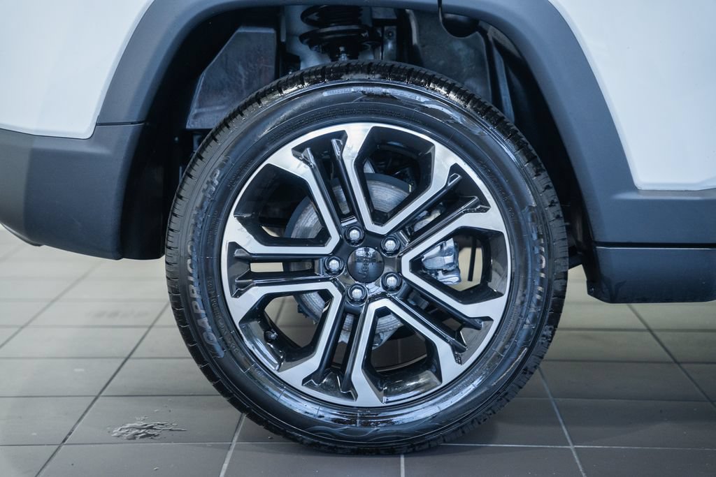Certified 2022 Jeep Compass Limited AWD/4WD image 18