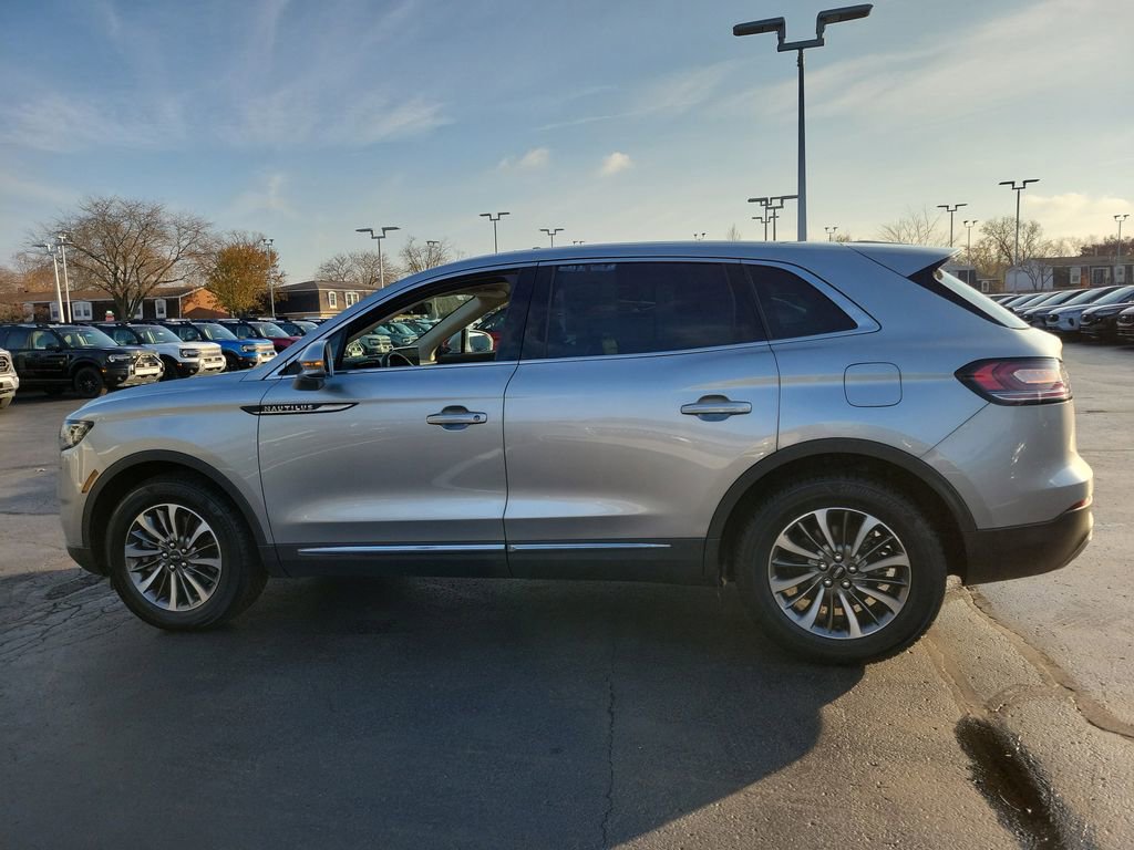 Certified 2023 Lincoln Nautilus FWD w/ Premium Package image 7