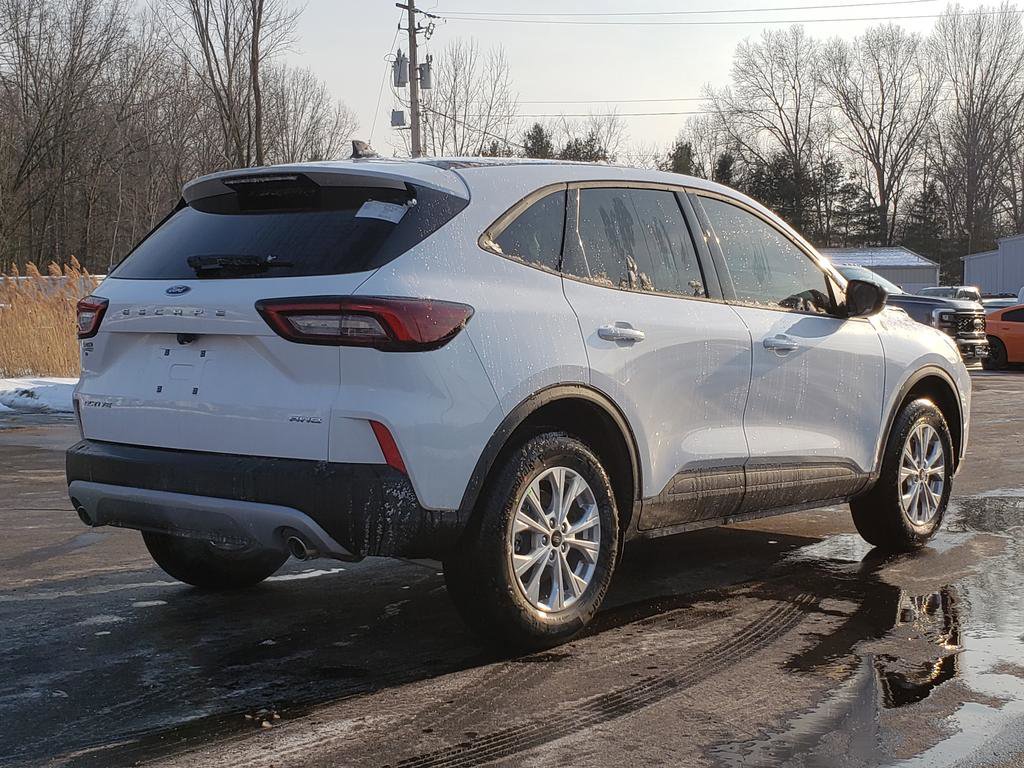 New 2026 Ford Escape Active AWD/4WD image 4