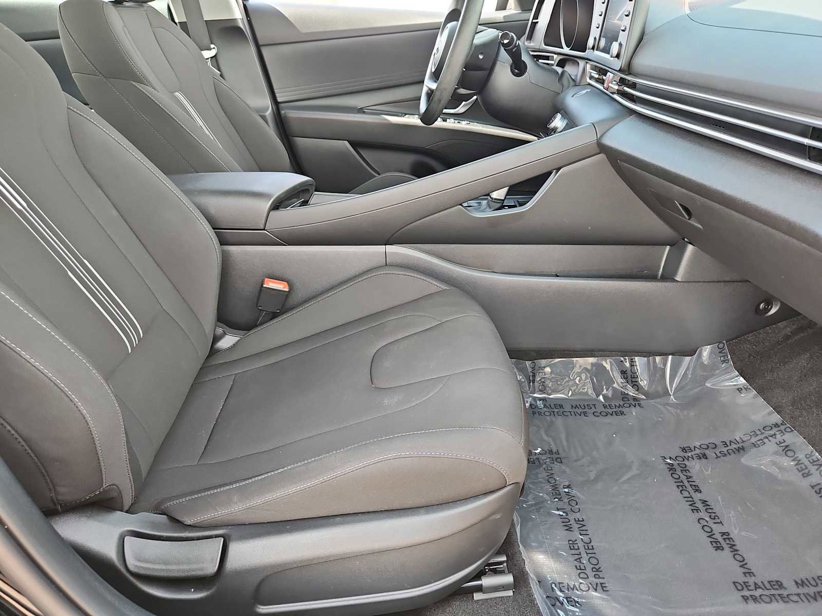 Certified 2023 Hyundai Elantra Blue FWD image 21