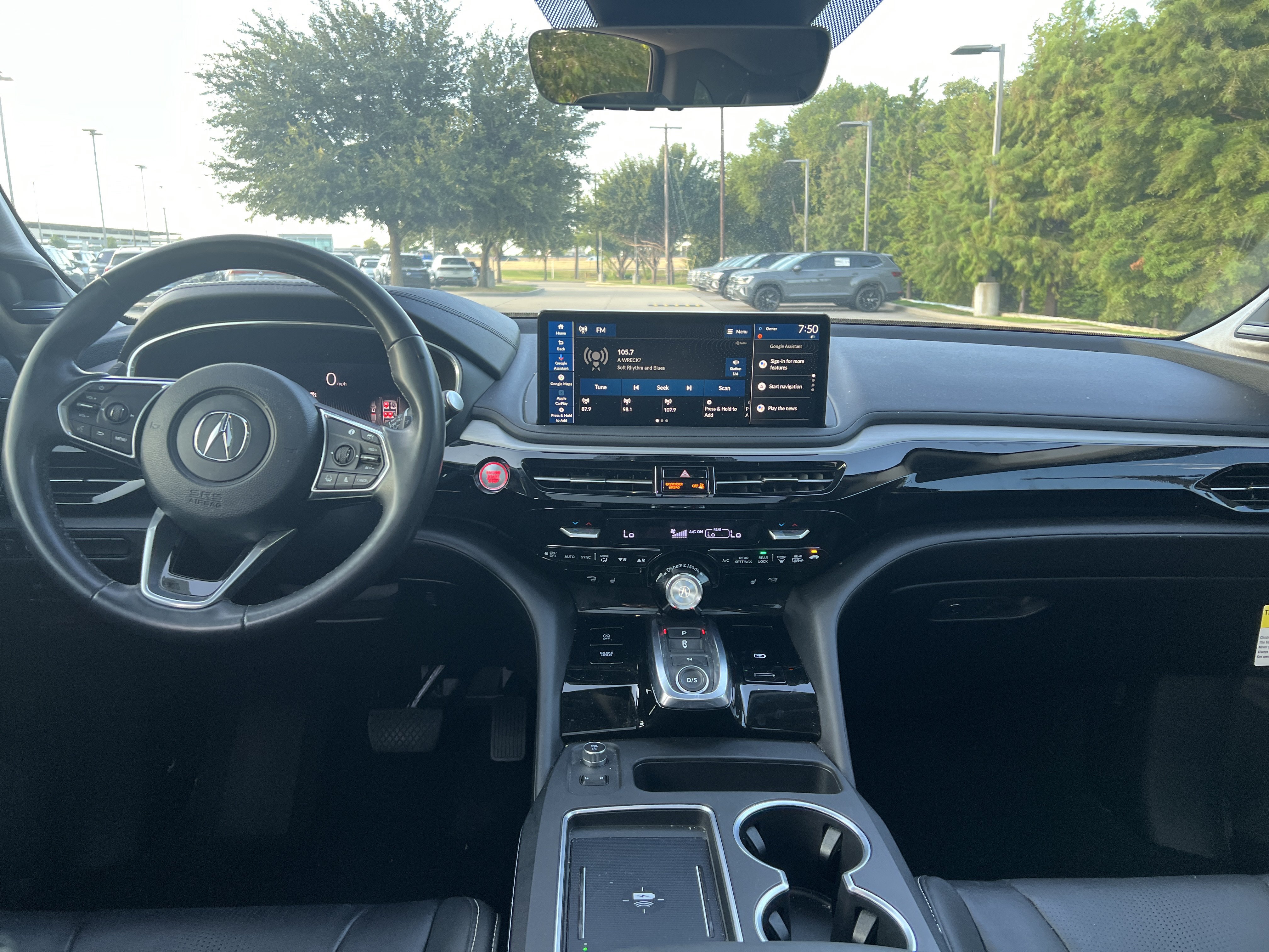 Used 2025 Acura MDX w/ Technology Package FWD image 25