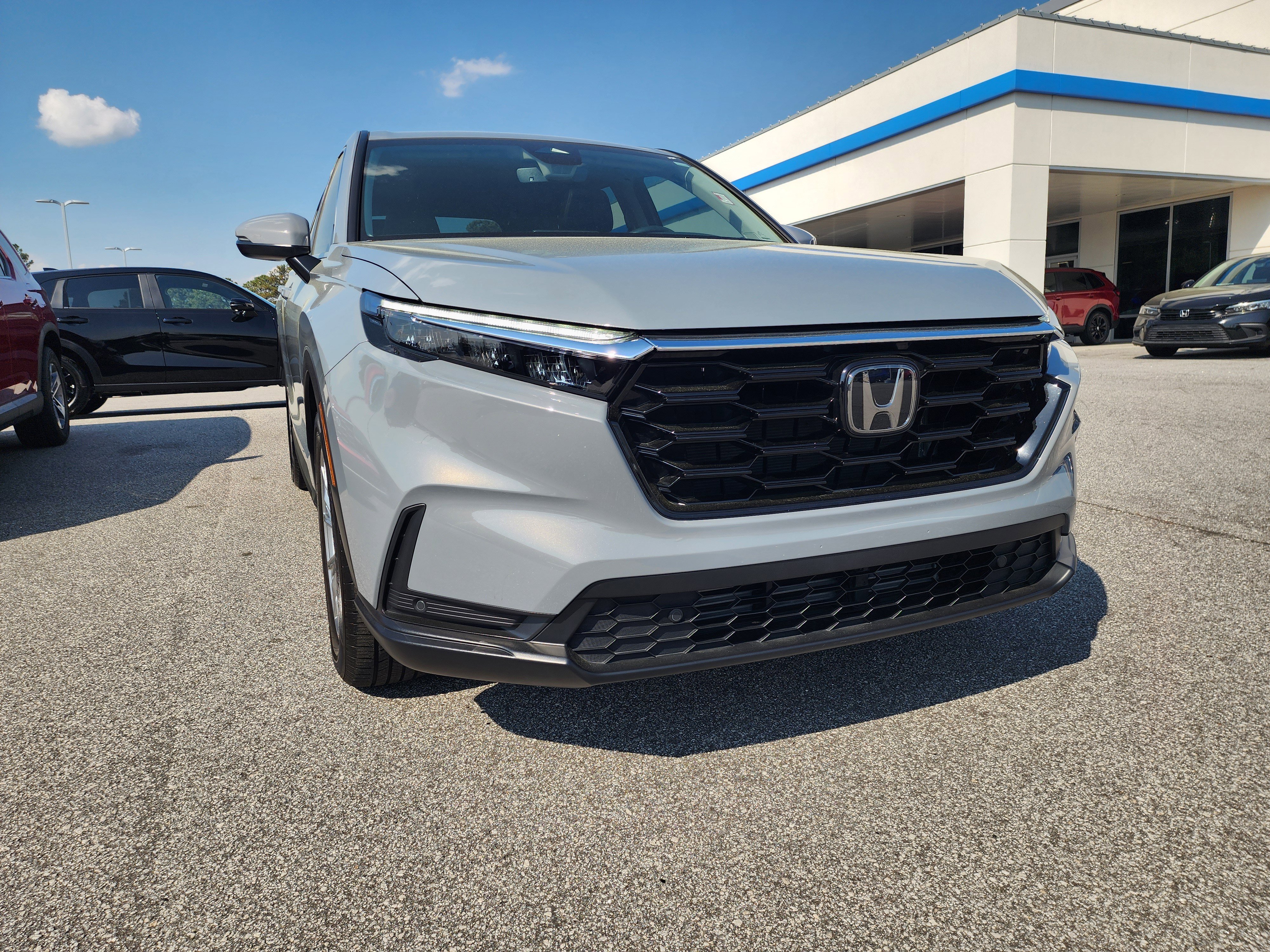 Certified 2025 Honda CR-V EX-L image 2