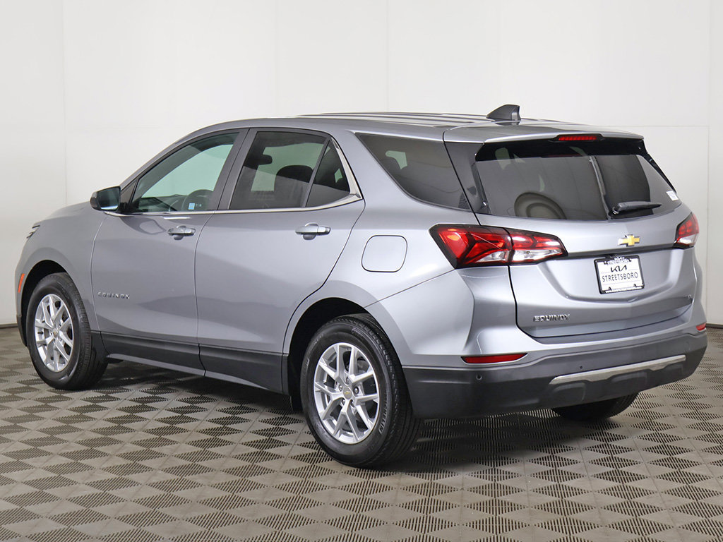 Used 2023 Chevrolet Equinox LT FWD image 9