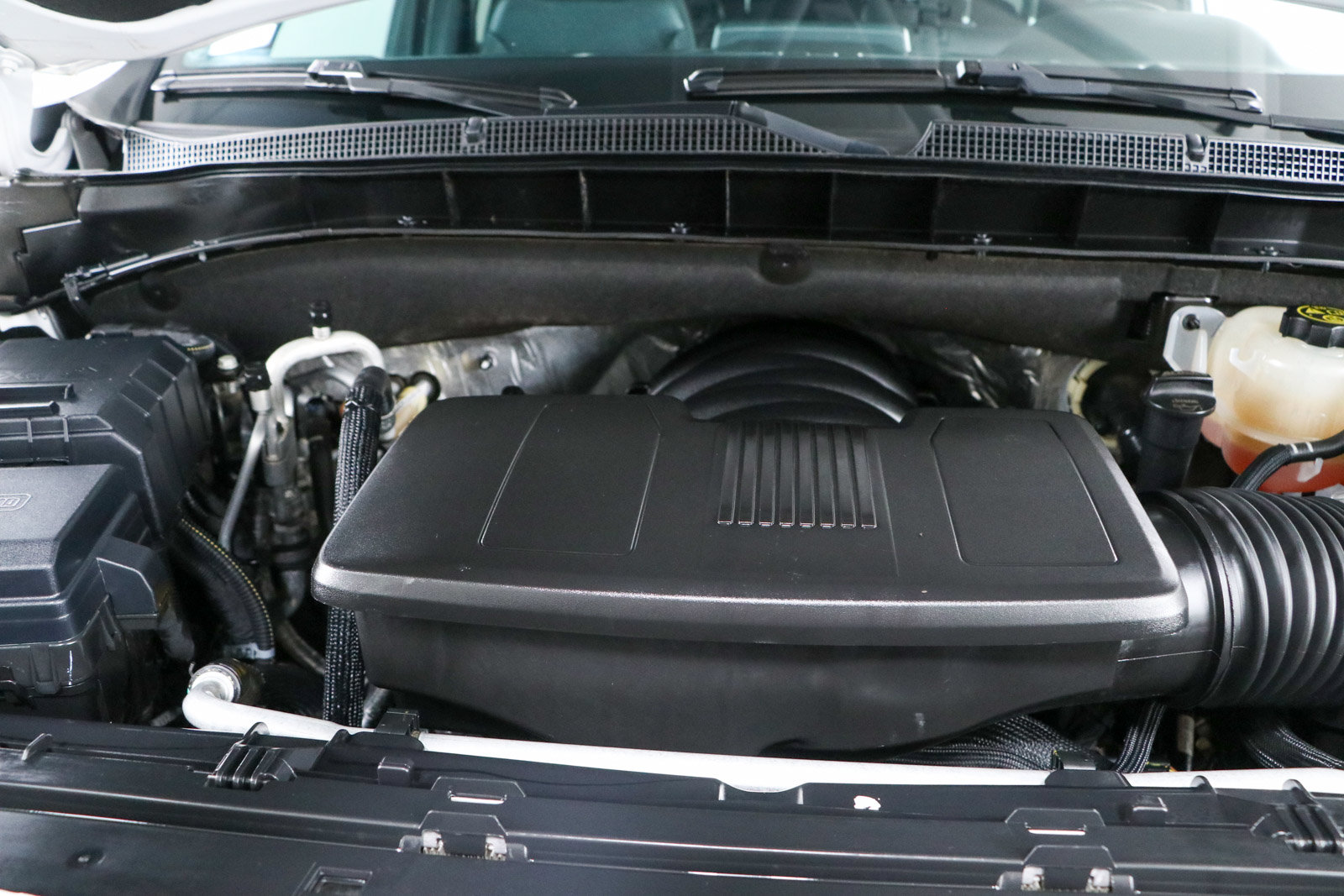 Used 2023 Chevrolet Tahoe Z71 AWD/4WD image 36