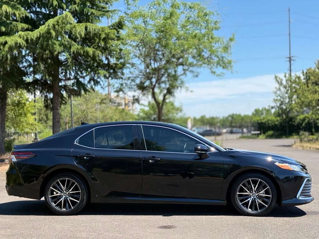 Certified 2024 Toyota Camry XLE w/ Cold Weather Package AWD/4WD image 6