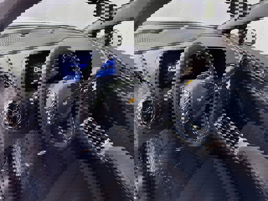 New 2026 Chevrolet Equinox EV LT image 4