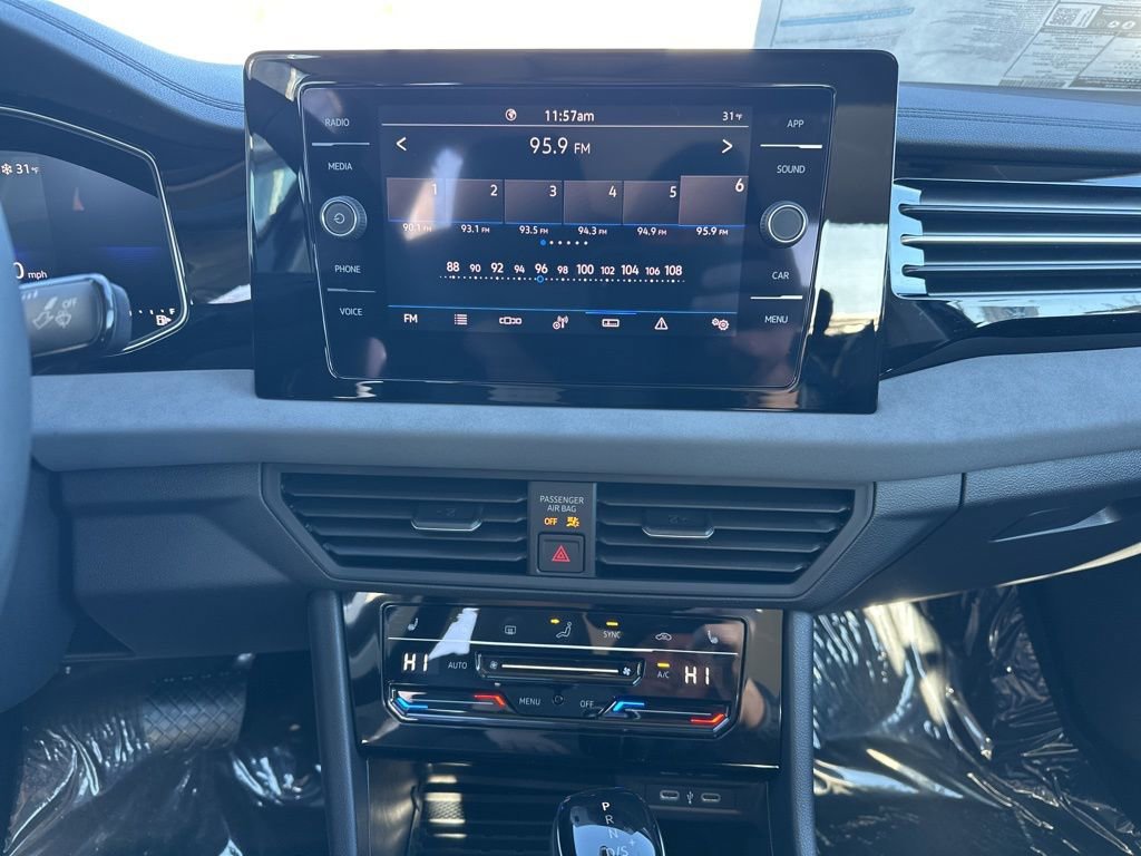 New 2026 Volkswagen Jetta SE image 16