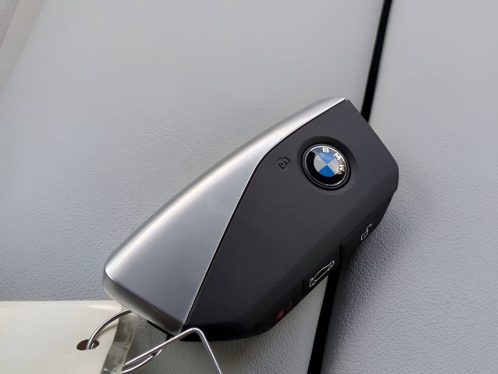 New 2026 BMW X5 sDrive40i w/ M Sport Package image 30