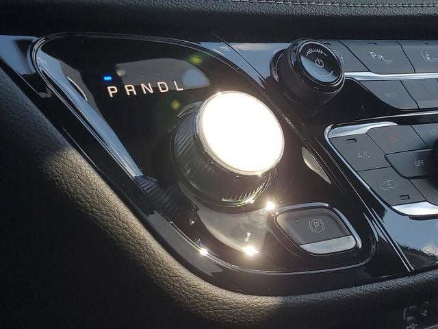 New 2026 Chrysler Pacifica Select FWD image 27