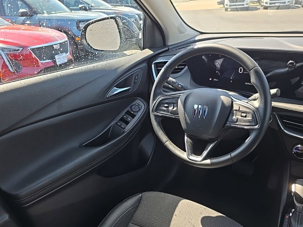 Used 2025 Buick Encore GX Preferred FWD image 50