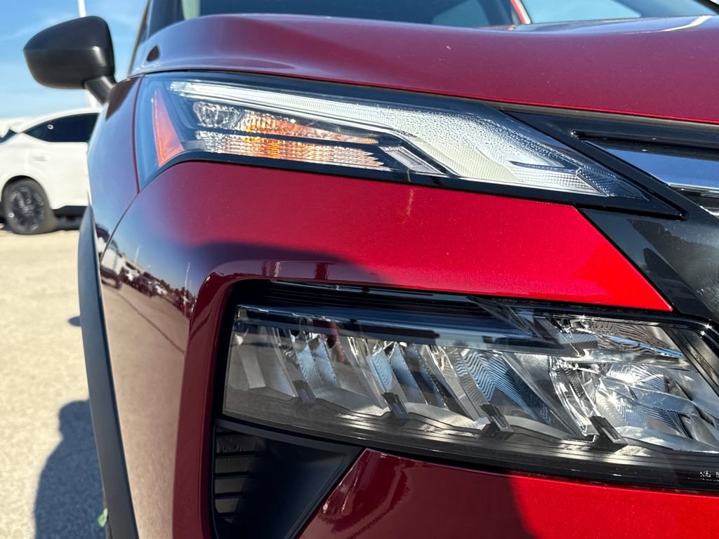 New 2026 Nissan Rogue S image 11