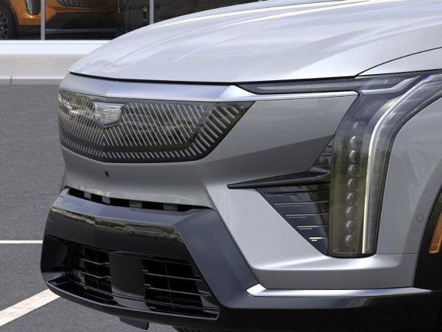 New 2025 Cadillac Optiq Luxury 2 image 35