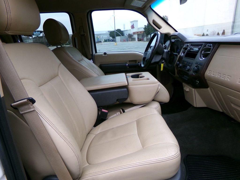 Used 2012 Ford F350 Lariat w/ Lariat Interior Pkg image 15